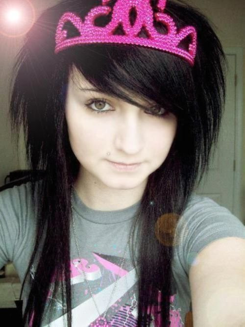Emo Hairstyles For Women
 65 Emo Hairstyles for Girls I bet you haven t seen before