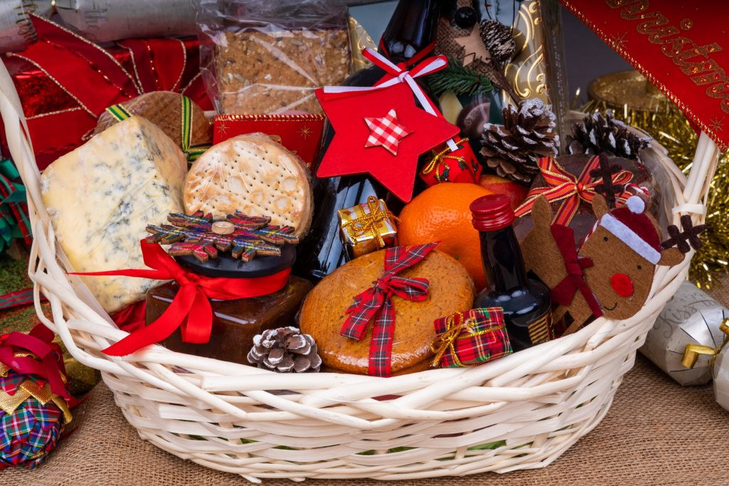Employee Holiday Gift Ideas
 The Best Christmas Gift Ideas for Employees