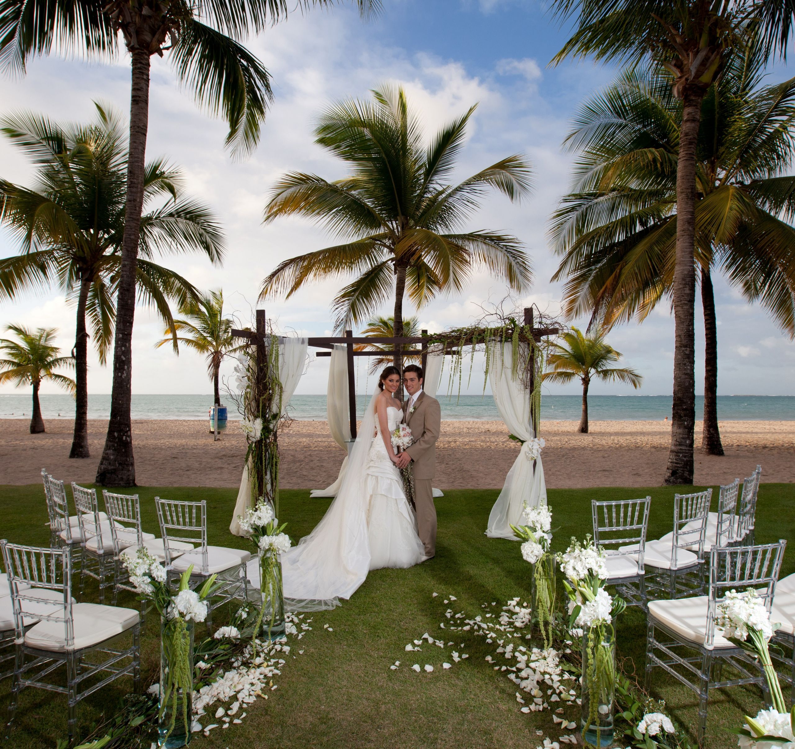 Enchanted Beach Weddings
 Experience an Enchanted Puerto Rico Beach Wedding on Isla