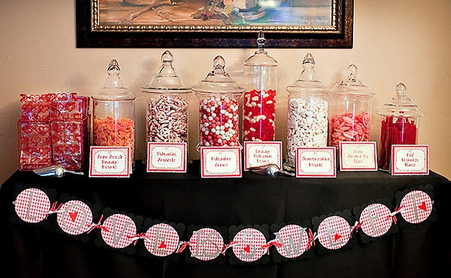 Engagement Party Decorations Ideas Tables
 Engagement party idea "Love is Sweet" candy bar