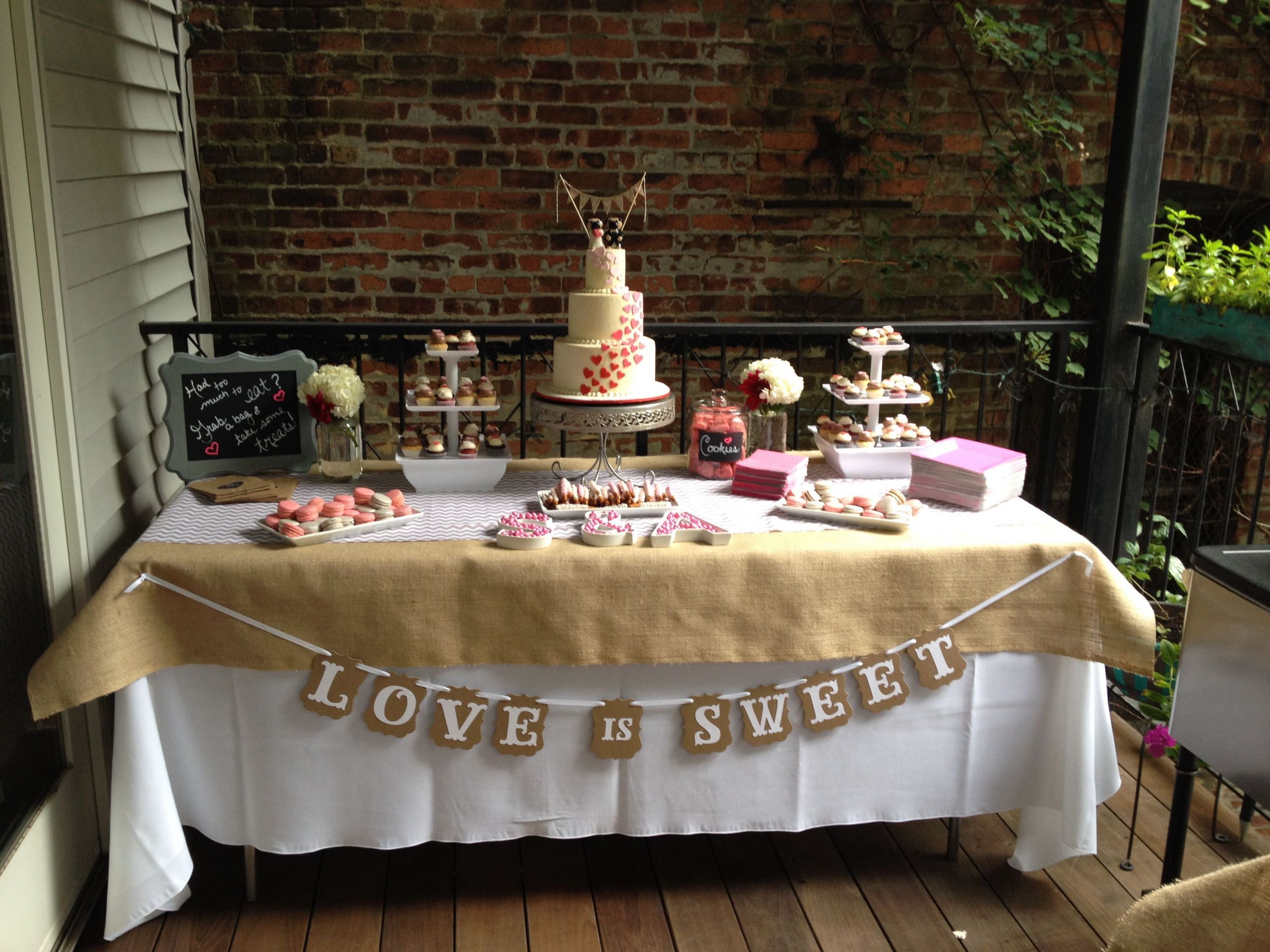 Engagement Party Table Ideas
 Rehearsal Engagement Dinner Dessert Table