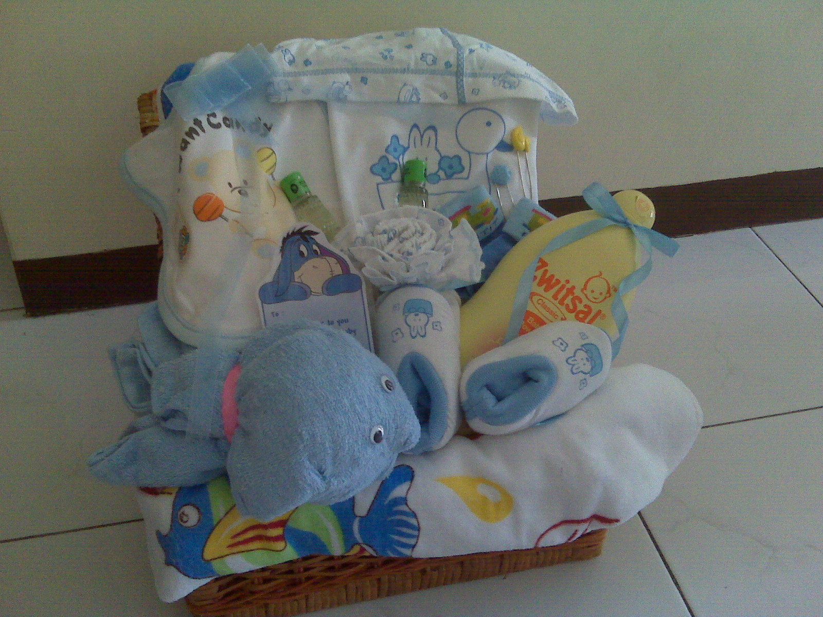 Essential Baby Shower Gifts
 Baby Shower Gift
