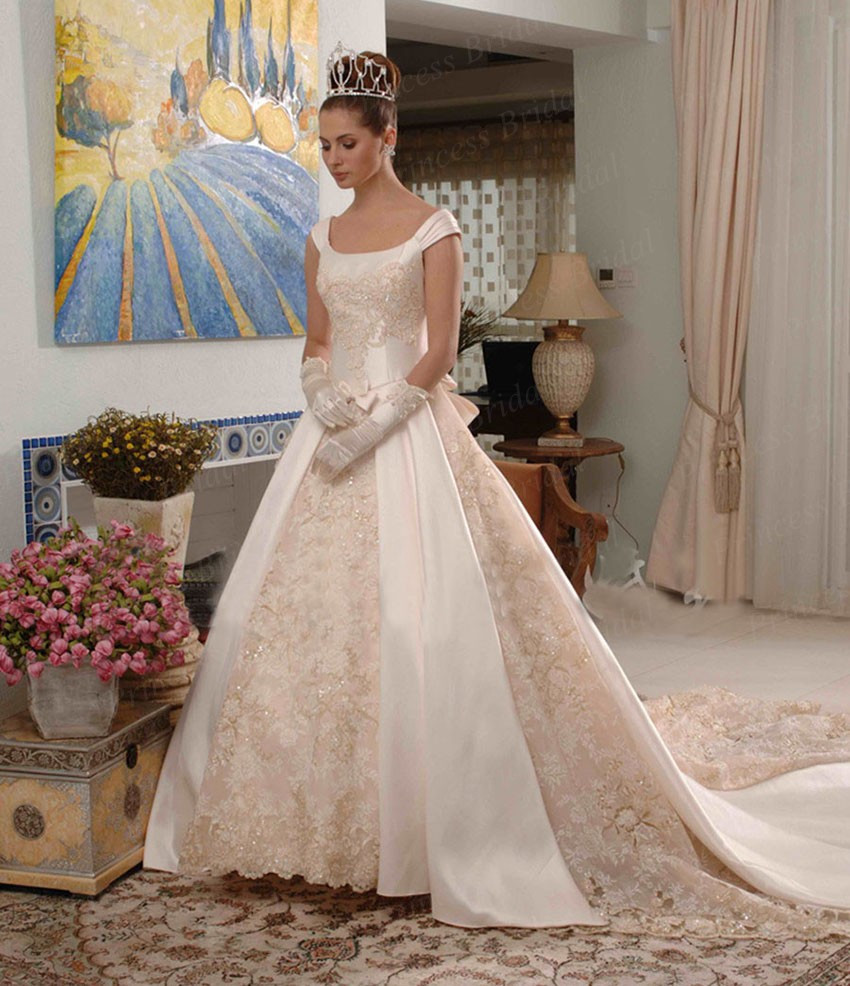 Expensive Wedding Dresses
 Free Shipping Expensive Ball Gown Puffy Long Train