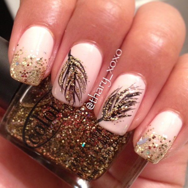 Fall Glitter Nails
 11 Fall Nail Art Designs You Need to Try Now