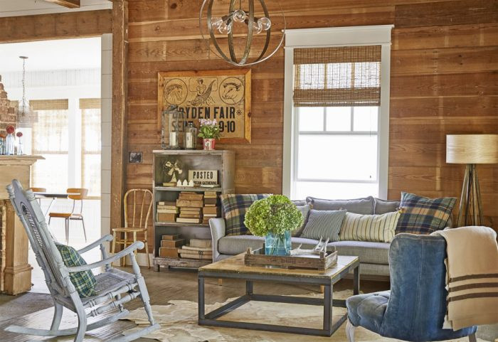Farmhouse Style Living Room
 Farmhouse Decor in 10 Stunningly Gorgeous Living Rooms