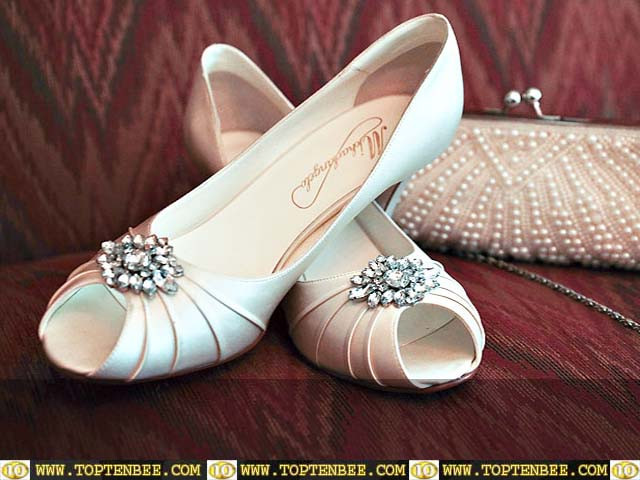 Flat Wedding Shoes For Bride
 Fashion Women Dresses