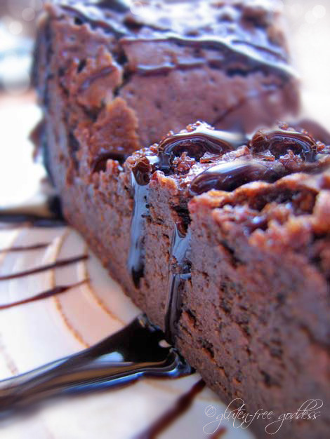Flourless Dessert Recipes
 Flourless Chocolate Cake