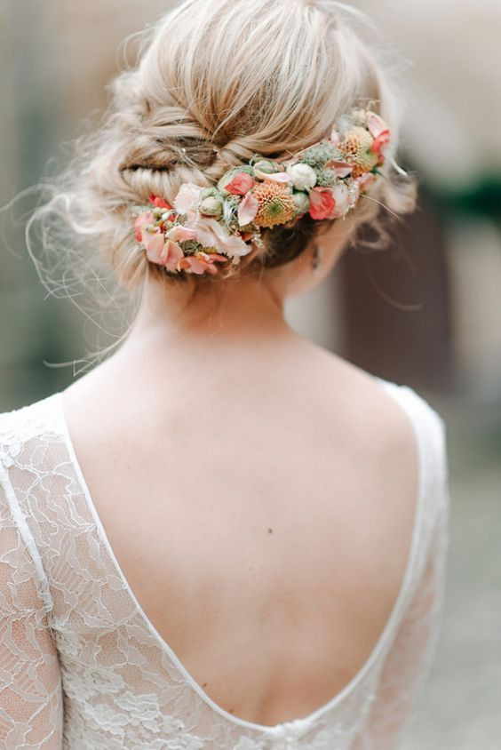 Flowers In Hair Wedding Hairstyles
 38 Gorgeous Wedding Hairstyles With Fresh Flowers