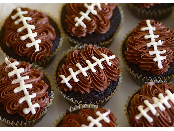 Football Desserts Recipes
 Football Themed Appetizers & Desserts for Your Super Bowl