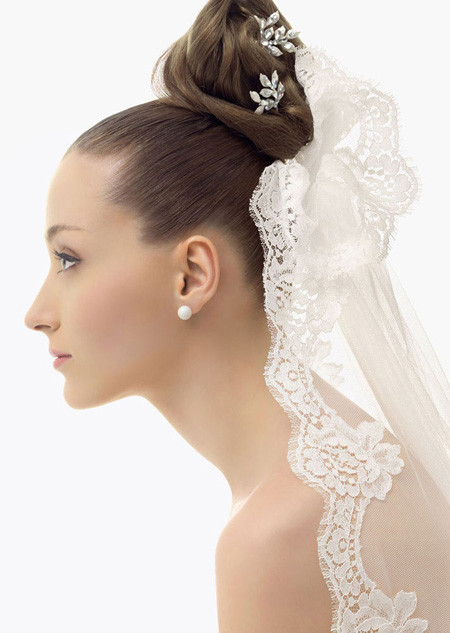 Formal Wedding Hairstyle
 10 Beautiful Formal Wedding Hairstyles