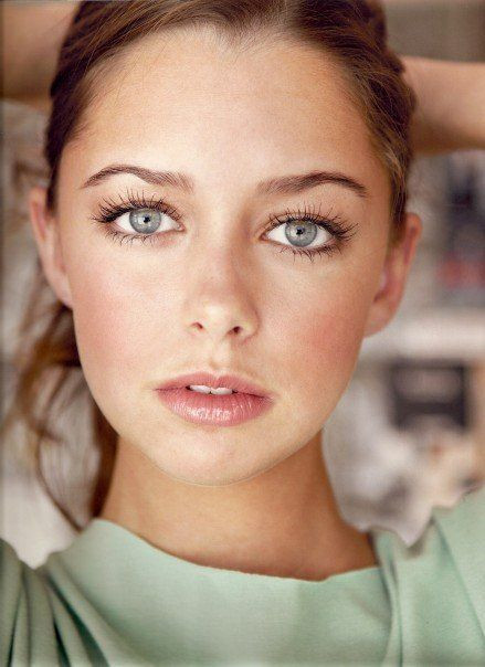 Fresh Makeup Looks
 Simple Yet Stylish Light Makeup Ideas to Try for Daily