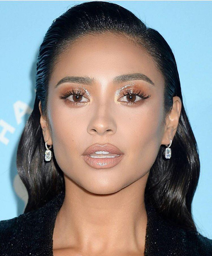 Fresh Makeup Looks
 How to Get Fresh Faced Makeup Look According to Celebs