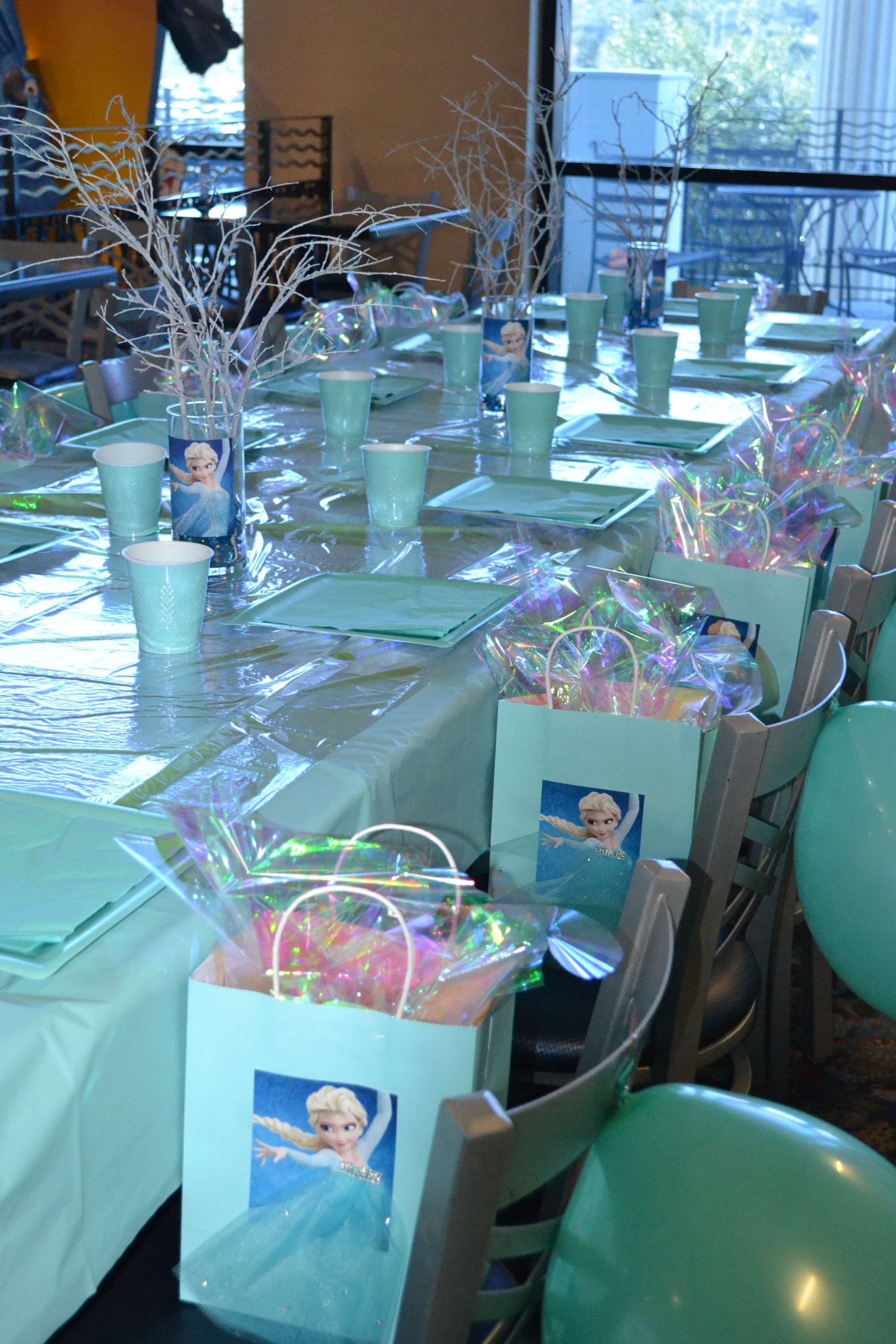 Frozen Birthday Party Ideas Homemade
 Frozen Homemade Party decorations Wooden Branches for