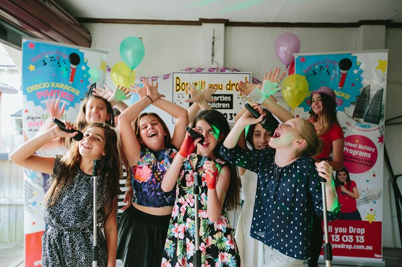 Fun Places To Go For A Teenage Birthday Party
 Top 30 Super Fun and Easy Party Games for Teenagers