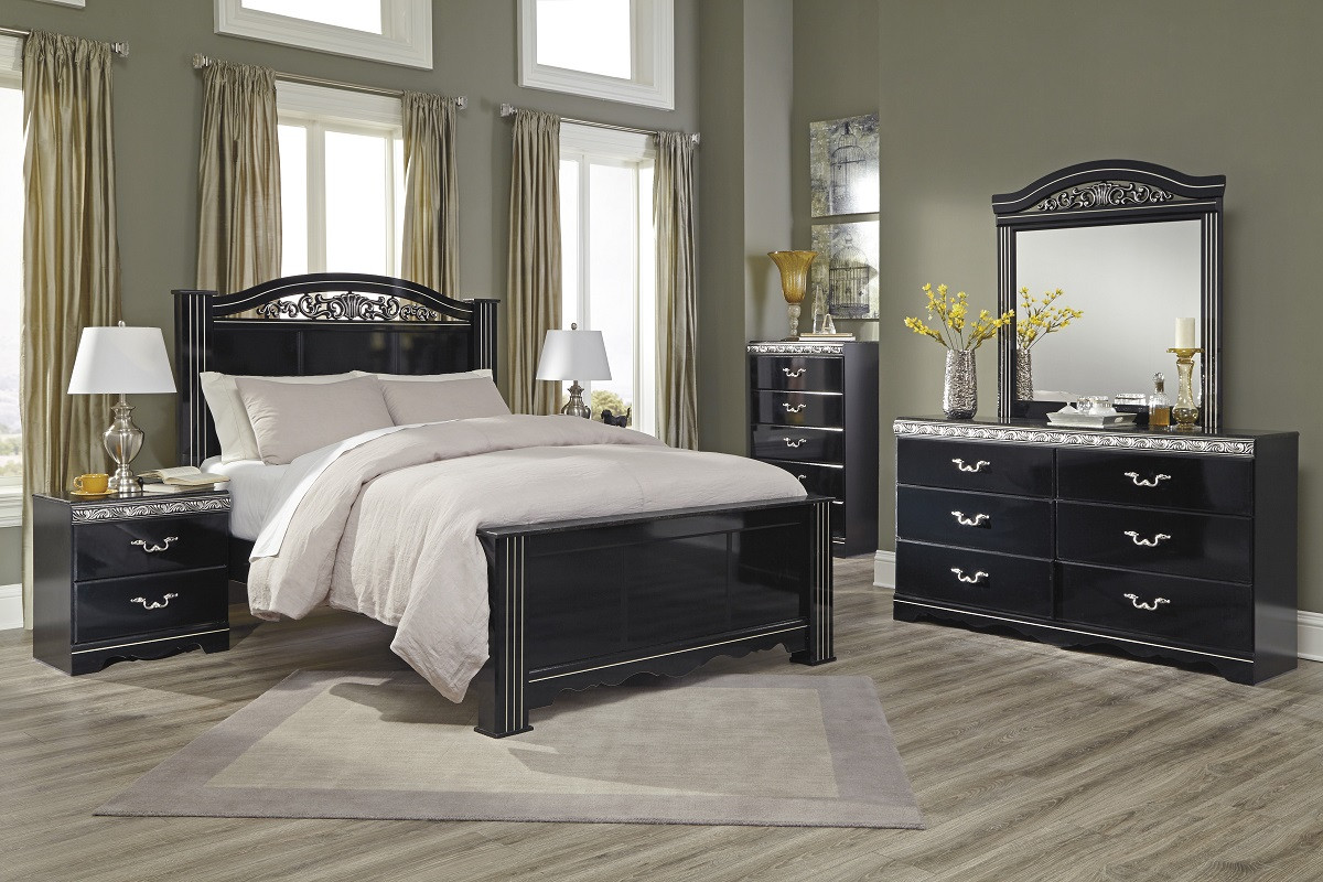 Furniture For A Small Bedroom
 Master Bedroom Sets Furniture Decor Showroom