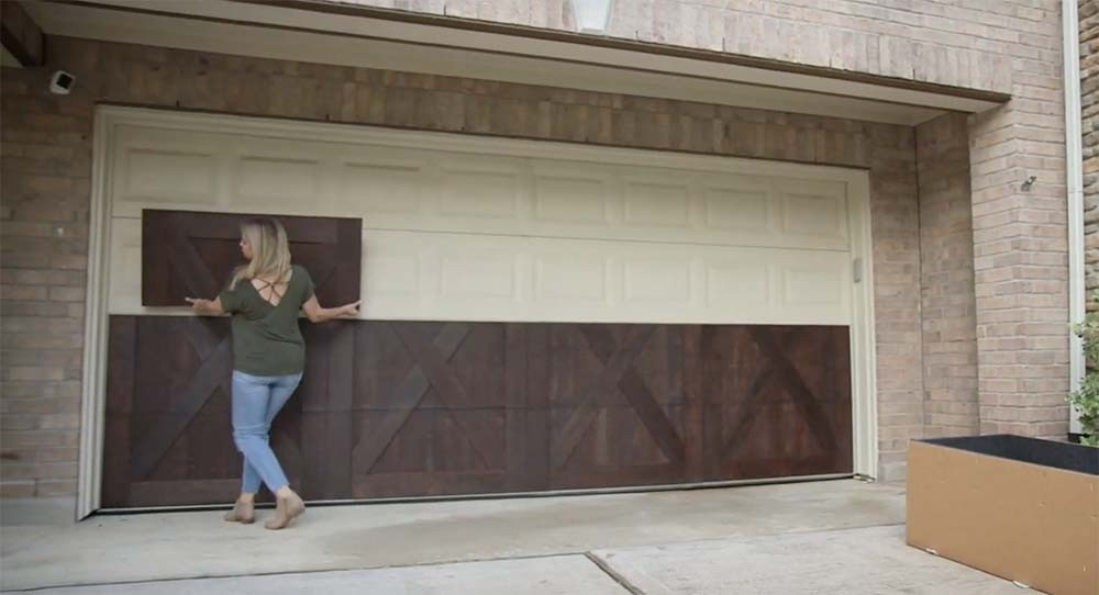Garage Door Magnets
 GarageSkins Give You a Wood Look Without the Cost