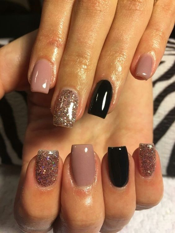 Gel Acrylic Nail Ideas
 The cool thing about accent nails is that you don’t need a