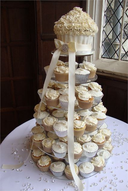 Giant Wedding Cakes
 Giant cupcake Wedding Cupcake Tower from Let Them Eat