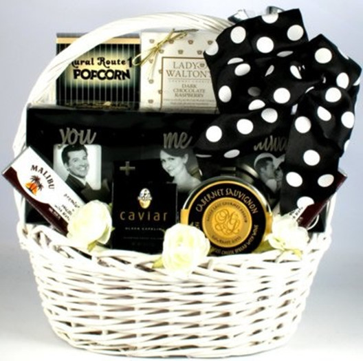 Gift Basket Ideas For Couple
 Wedding Ideas Blog Lisawola Unique Wedding Gift in Your