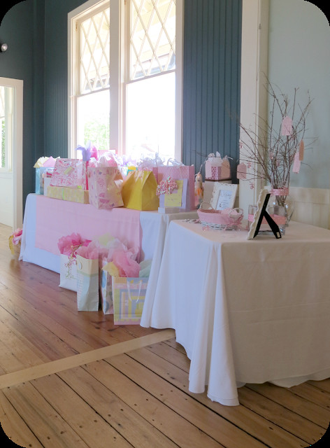 Gift Table Ideas For Baby Shower
 Sweet Beginnings Baby Shower
