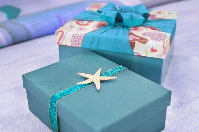 Gift Wrapping Ideas For Wedding Shower
 Bridal Shower Gift Wrap Ideas with