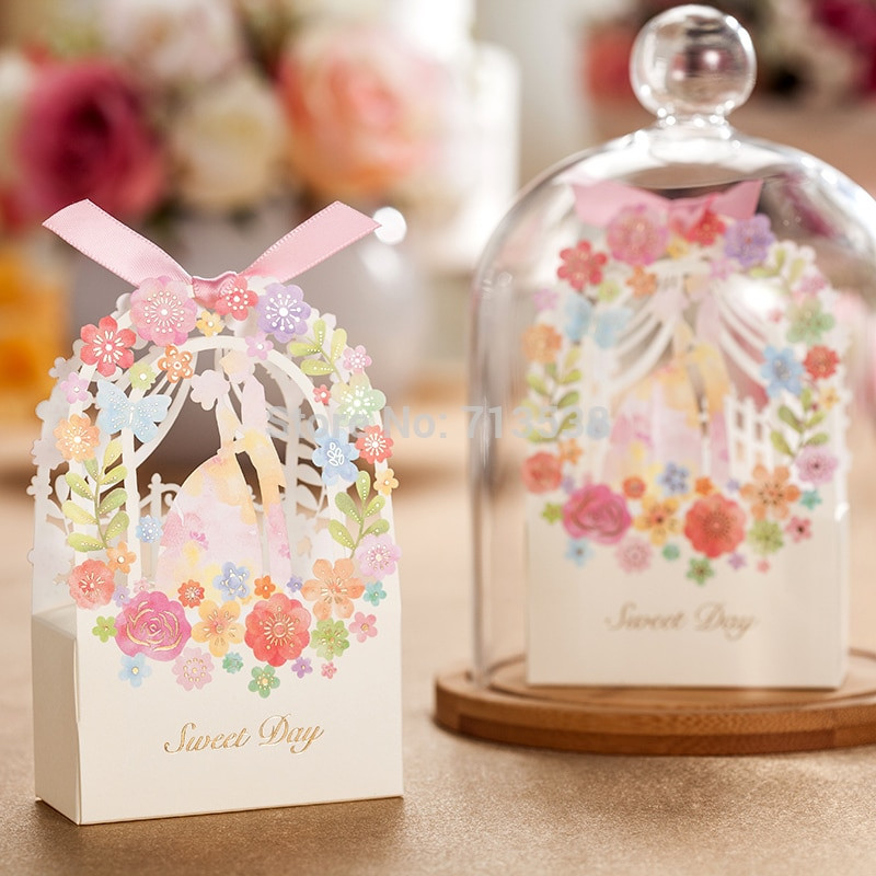 Gifts For Wedding
 25pcs Bride And Groom Wedding Favor Box Flower Gift Box