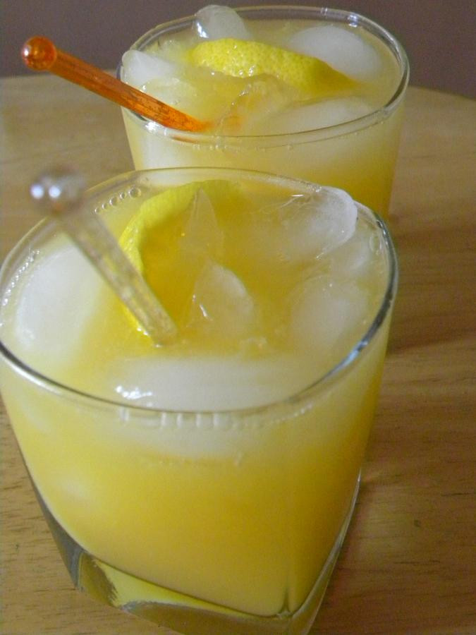 Gin And Juice Drink
 Gin and Juice cocktail recipe with drink picture