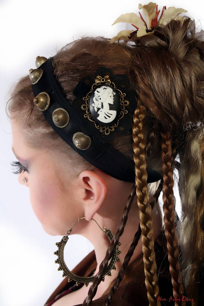 Girl Pirate Hairstyles
 skull cameo hair jewelry steampunk brooch & shoe clip