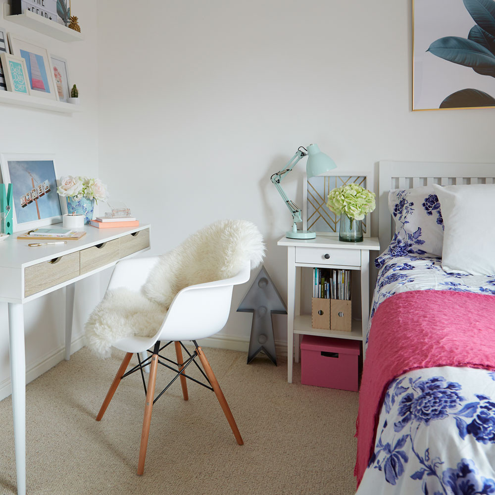 Girls Bedroom Set With Desk
 Teenage girls bedroom ideas – Teen girls bedrooms – Girls