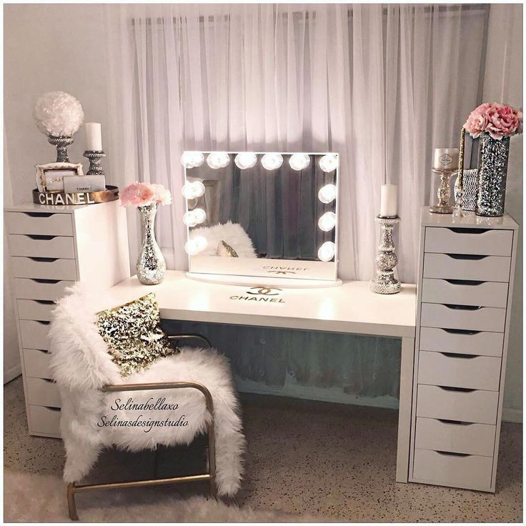 Girls Bedroom Vanities
 606 best images about Makeup Room Decor on Pinterest