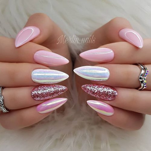 Glitter Almond Nails
 39 Breathtaking Designs For Almond Nails To Refresh Your Look