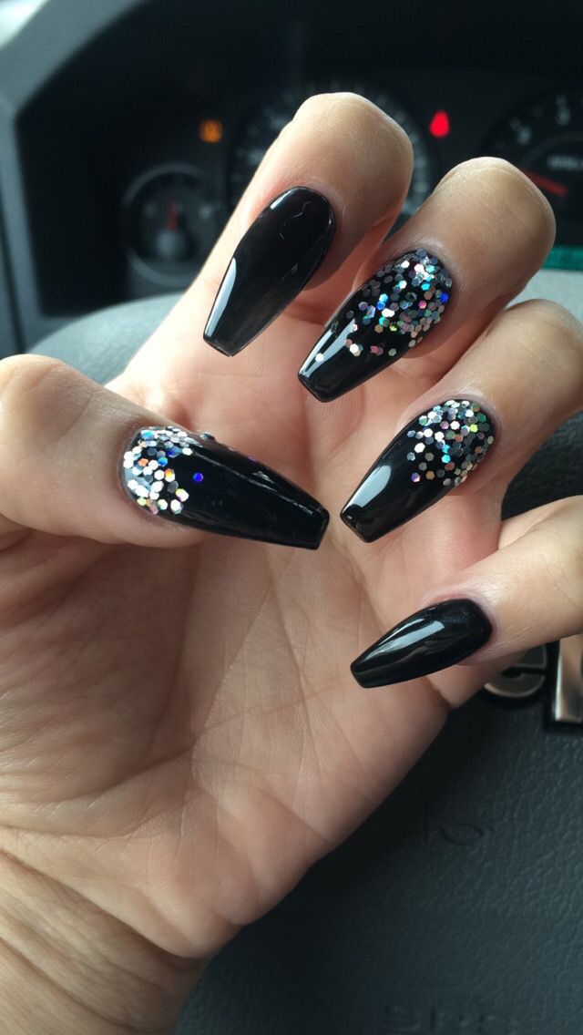 Glitter Coffin Nails
 Coffin nails Black with Glitter nails coffin