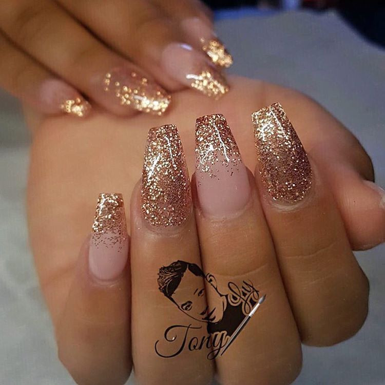 Glitter Gold Nails
 15 best gold nails designs for fall Page 2 of 14