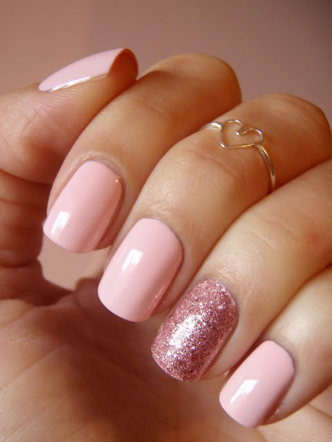 Glitter Nails Pink
 Pink And Glitter Nails s and for