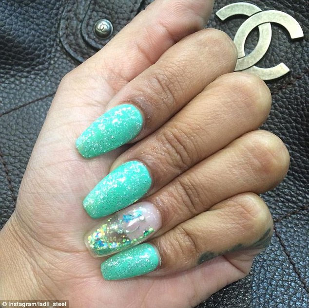 Glitter Press On Nails
 Bizarre beauty trend sees women creating press on