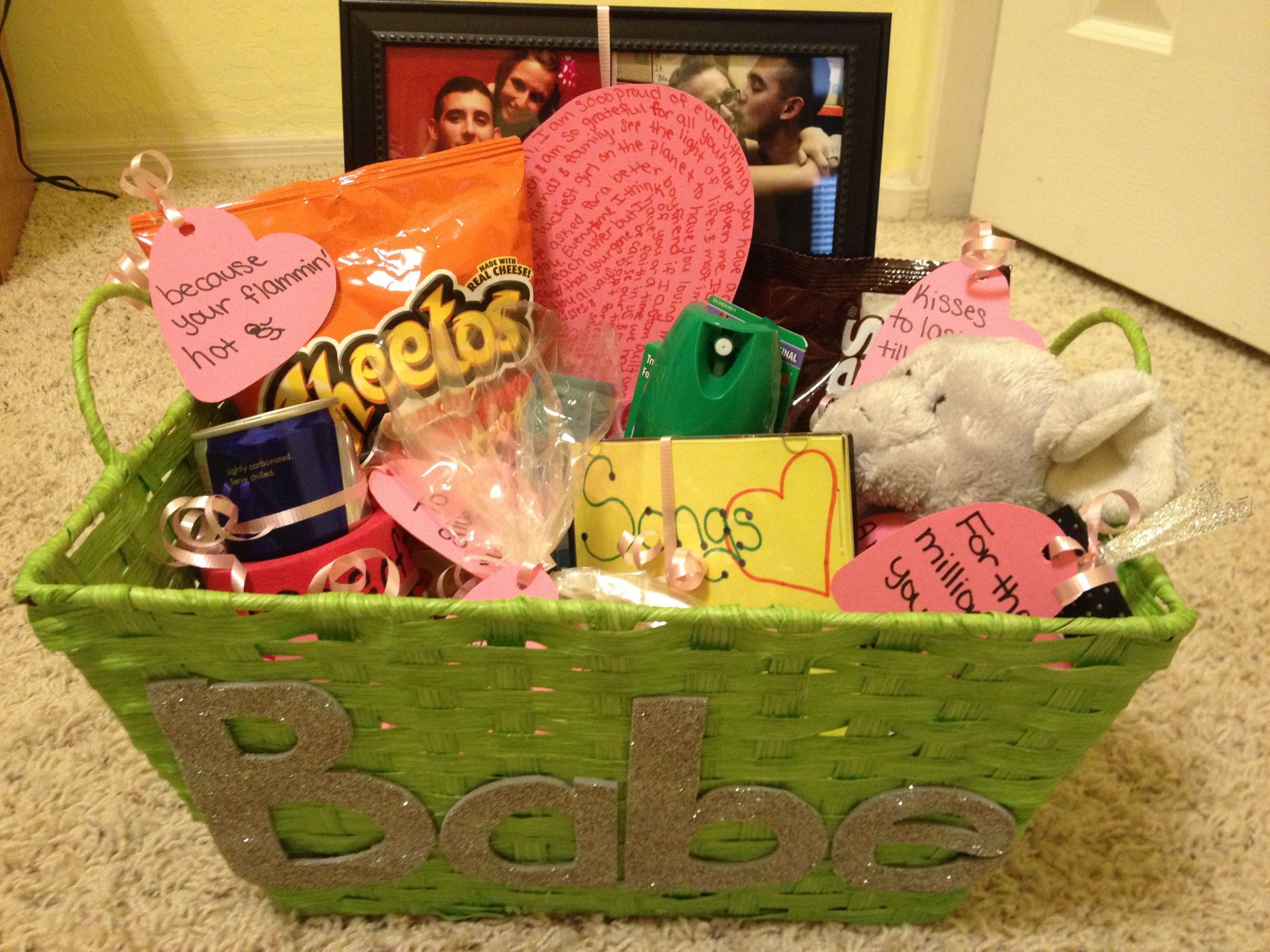 Going Away Gift Ideas For Boyfriend
 Going Away Basket boyfriend