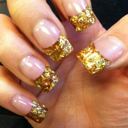Gold Glitter Tips Nails
 Gold glitter tips Polished