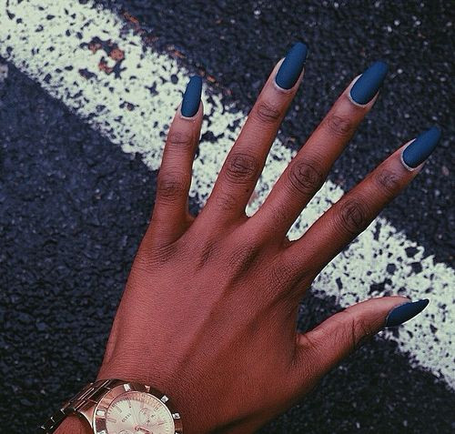 Good Nail Colors For Brown Skin
 matte blue nails dark skin
