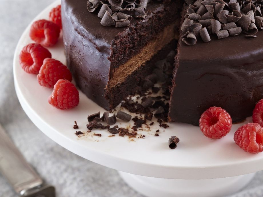 Gourmet Cake Recipes
 Gourmet chocolate cake with berries Recipe