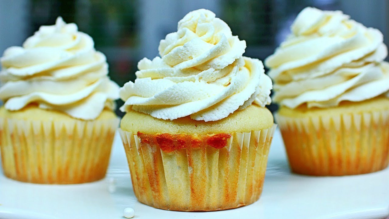Gourmet Super Moist Vanilla Cupcakes Recipes
 SUPER MOIST Vanilla Cupcakes Recipe How to make the BEST