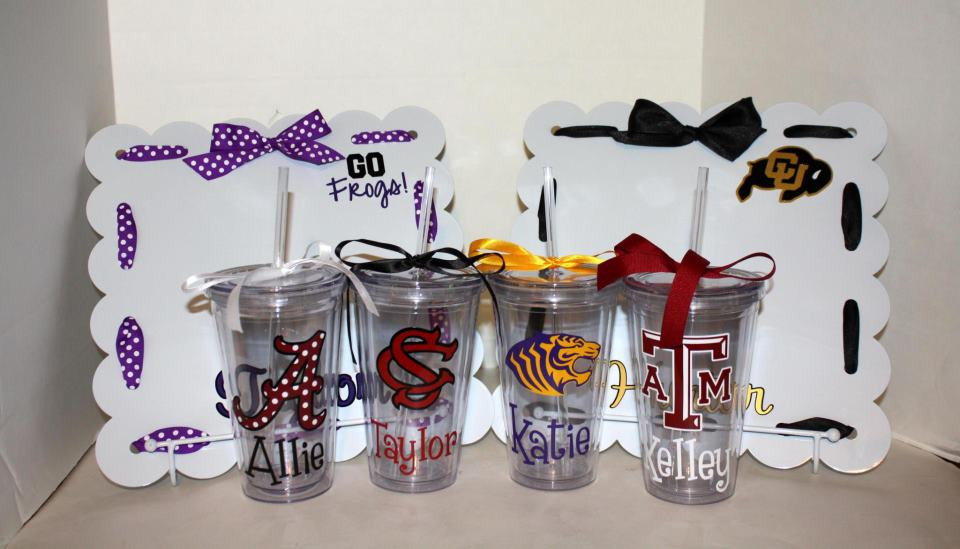 Graduation Gift Ideas For Friends
 Top 5 Monogrammed Graduation Gift Ideas