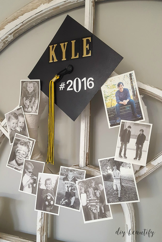 Graduation Party Decoration Ideas 2020
 Graduation Memory Wreath