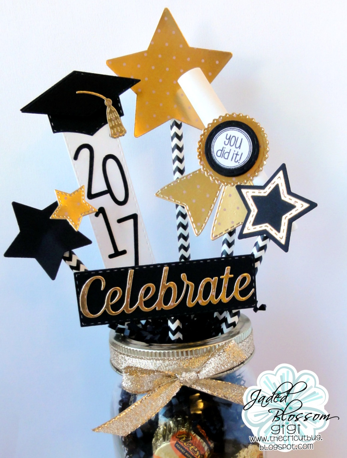 Graduation Party Decoration Ideas 2020
 The Cricut Bug Graduation Centerpiece