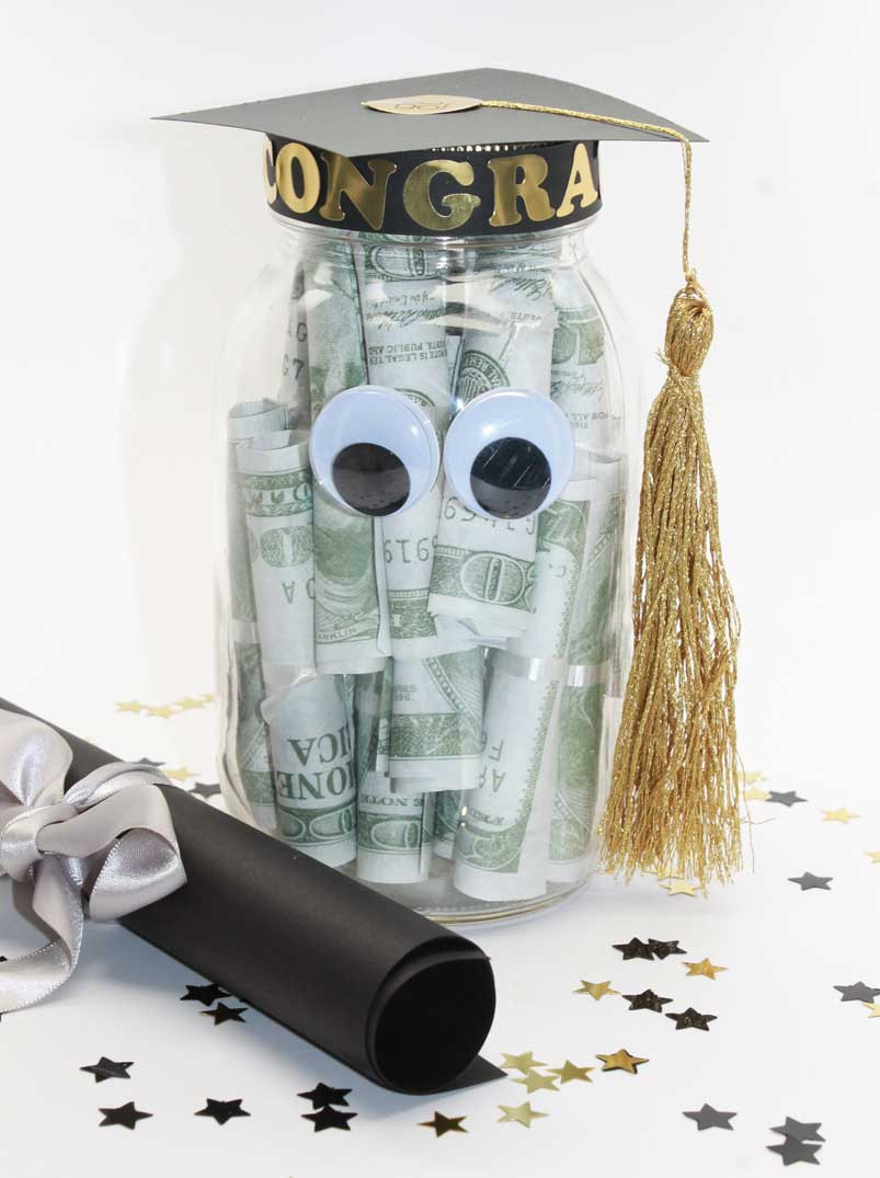 Graduation Party Gift Ideas For Guests
 DIY Graduation Mason Jar Party Gifts Favors Free Printable
