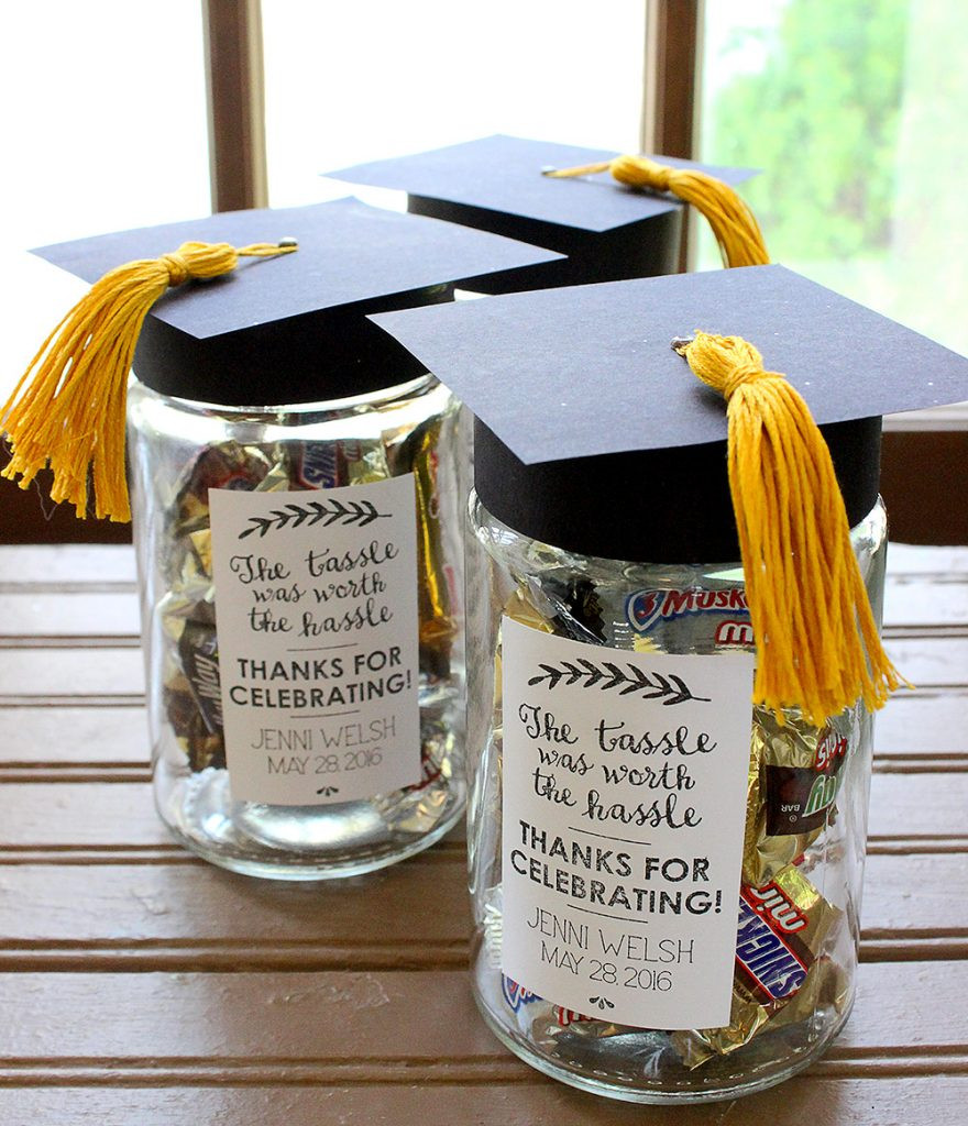Graduation Party Gift Ideas For Guests
 25 Fun Graduation Party Ideas – Fun Squared