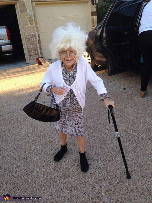 Grandma Costume DIY
 Bad Grandma Girl s Costume