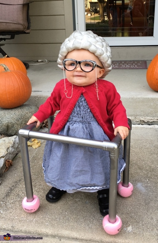 Grandma Costume DIY
 Cute Granny Baby Costume