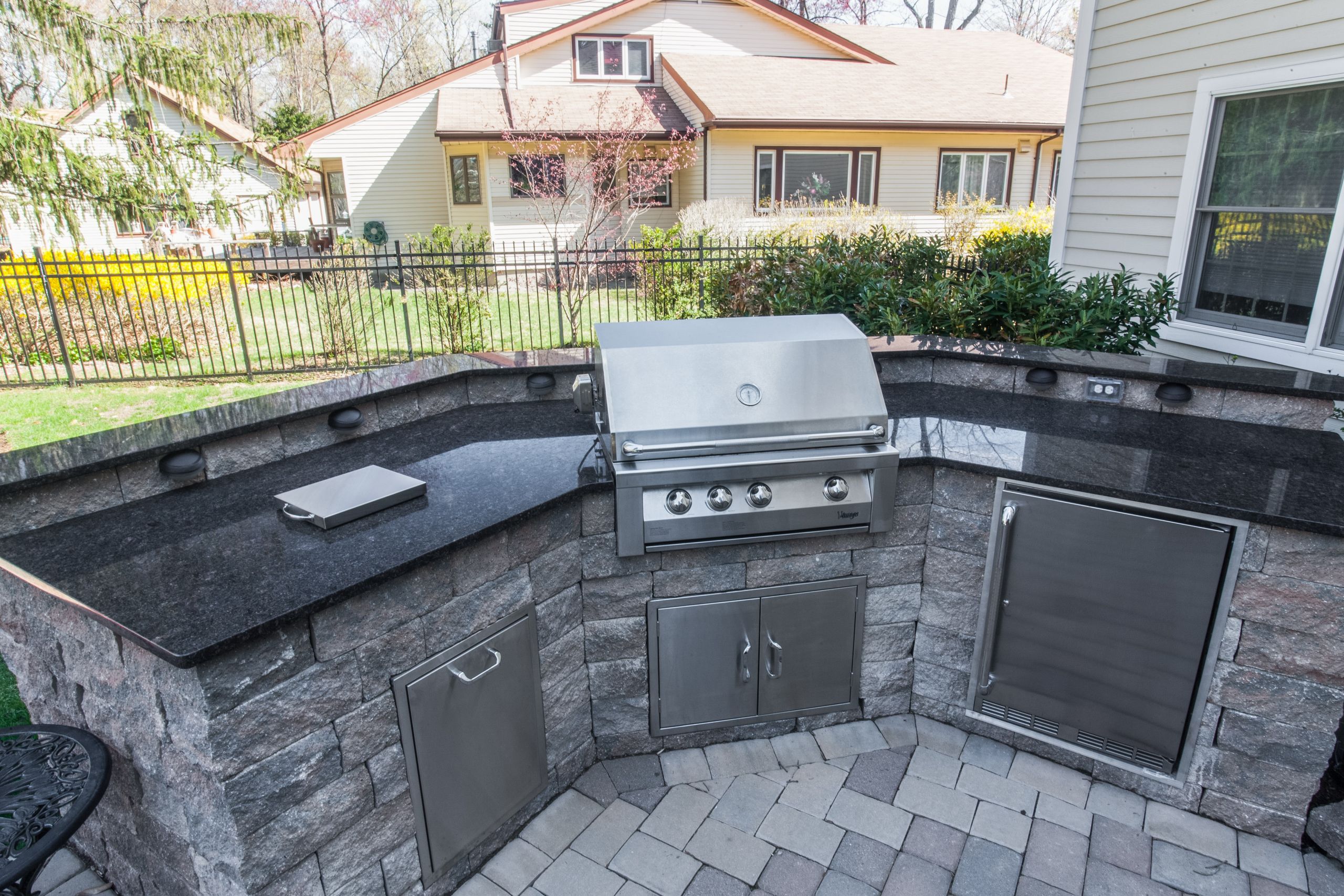 Granite Outdoor Kitchen
 Wow Your Friends with a New Granite Countertop Outdoor