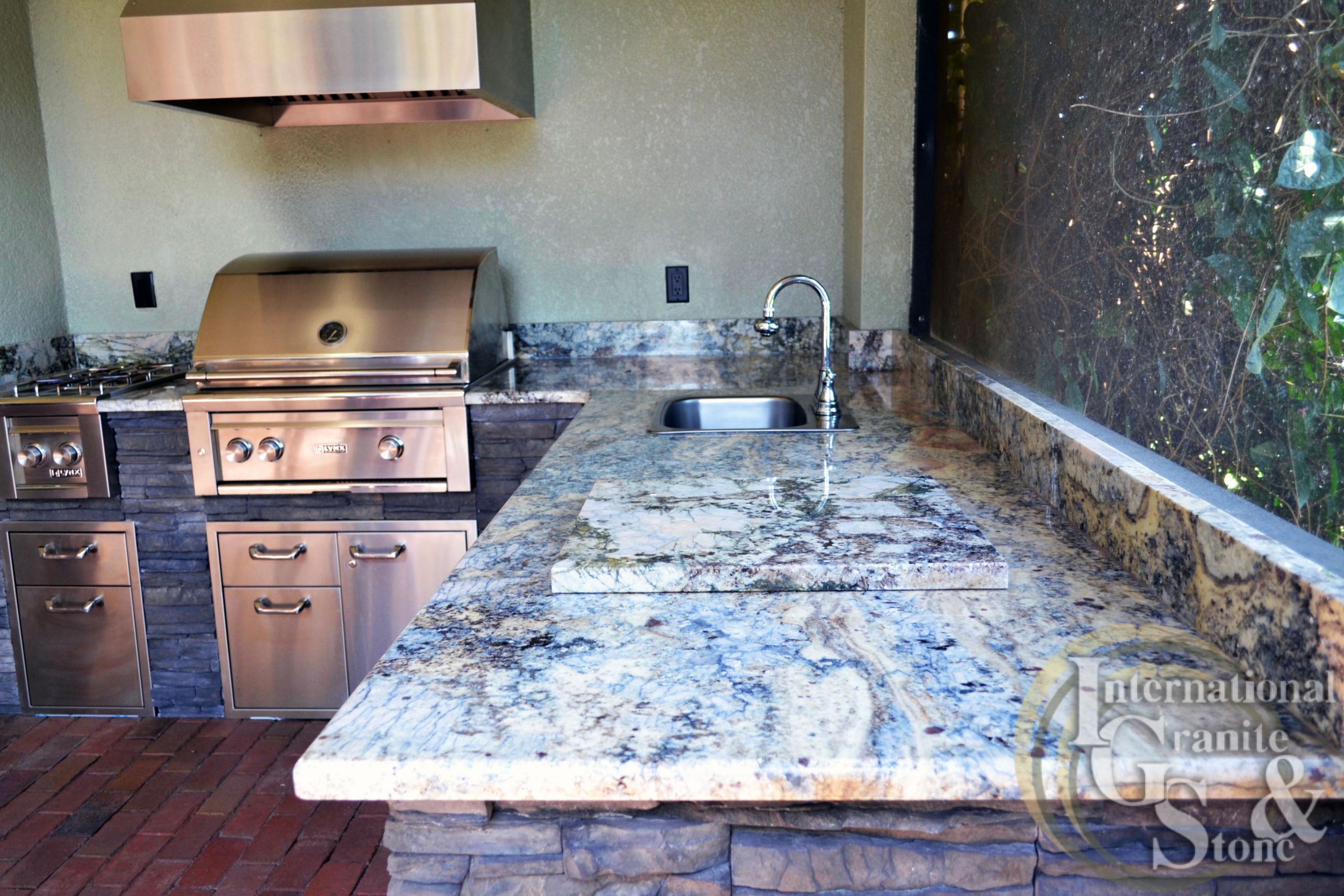Granite Outdoor Kitchen
 Granite Outdoor Kitchen Countertops Trinity