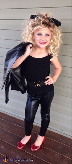 Grease Costume DIY
 Beauty school dropout grease costume Silver lamé and